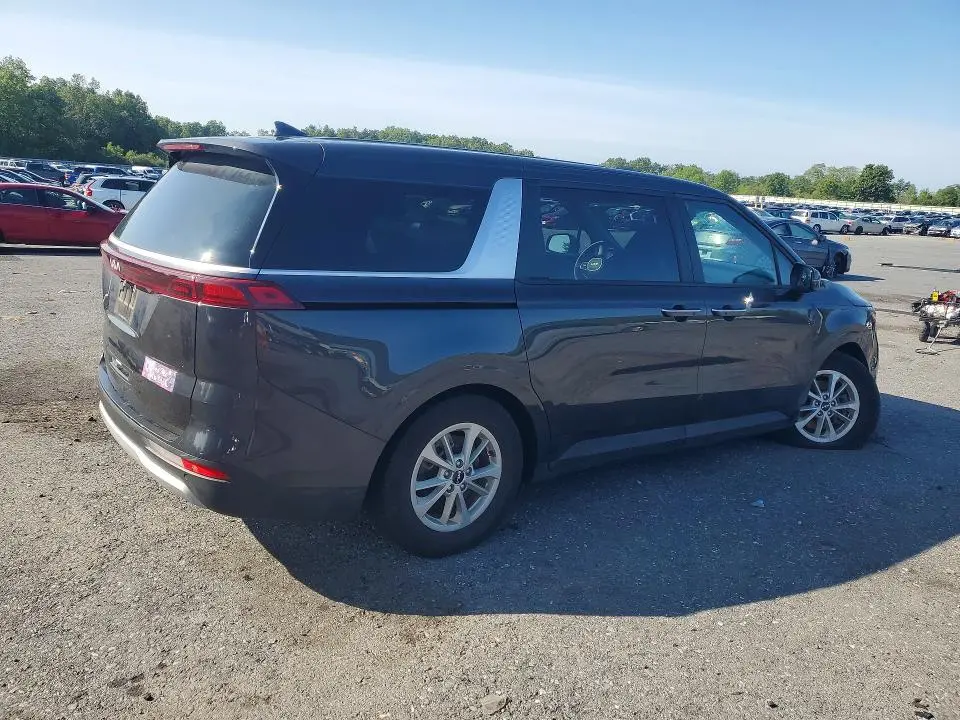 2024 KIA CARNIVAL LX  