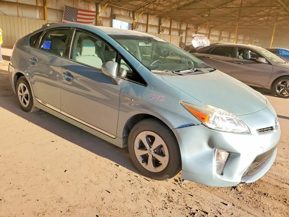 2012 TOYOTA PRIUS THREE  