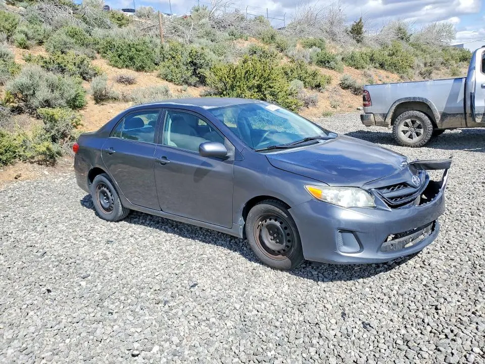 2011 TOYOTA COROLLA LE  