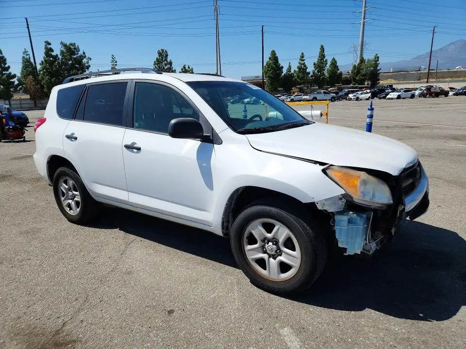 2011 TOYOTA RAV4 BASE  