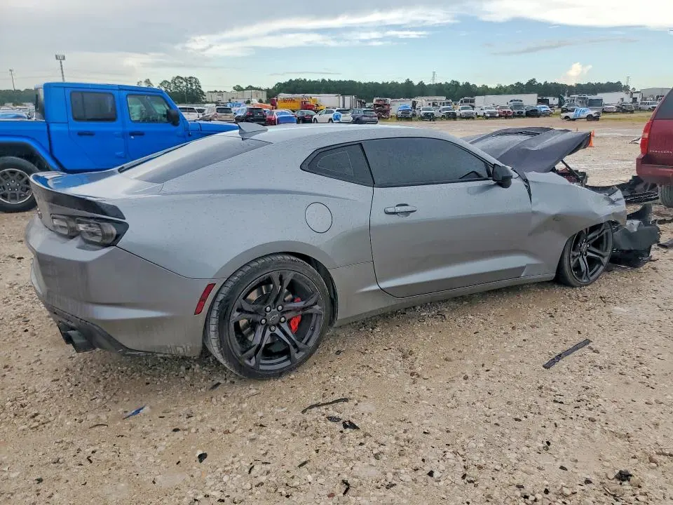 2023 CHEVROLET CAMARO LT1  