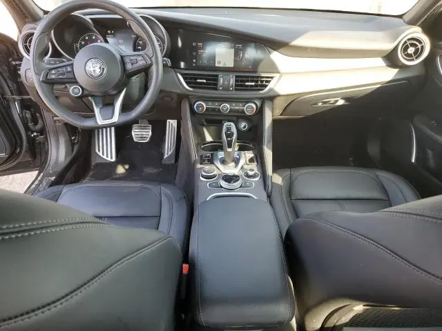 2022 ALFA ROMEO GIULIA SUPER  