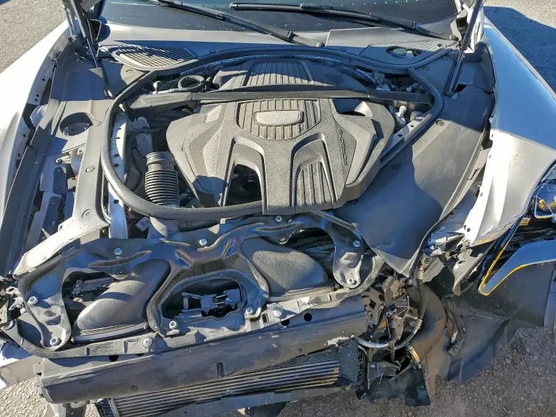 2018 PORSCHE PANAMERA 4  