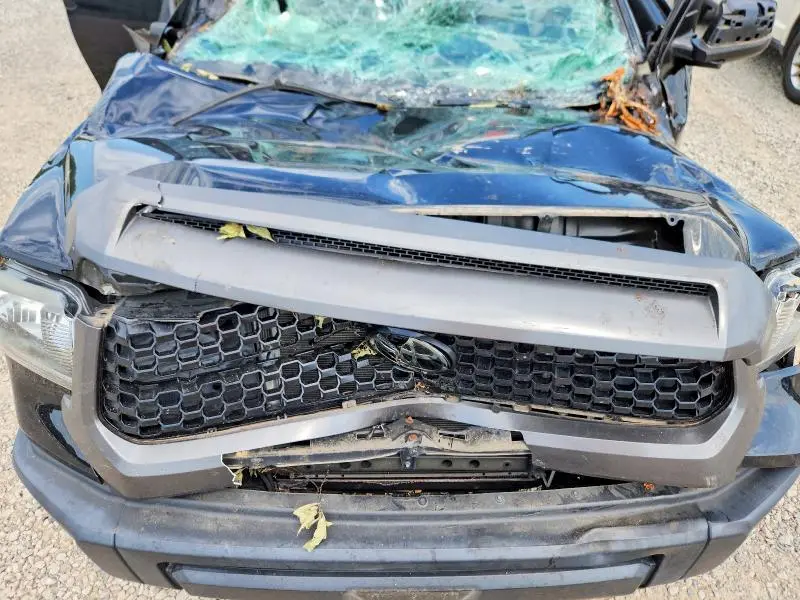 2021 TOYOTA TUNDRA SR  