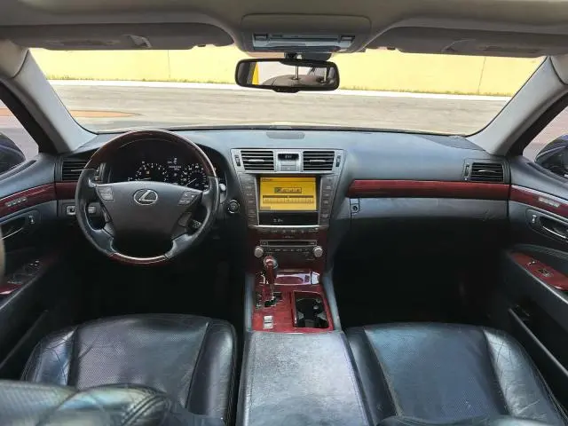 2010 LEXUS LS 460  