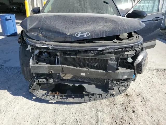 2024 HYUNDAI KONA SE  