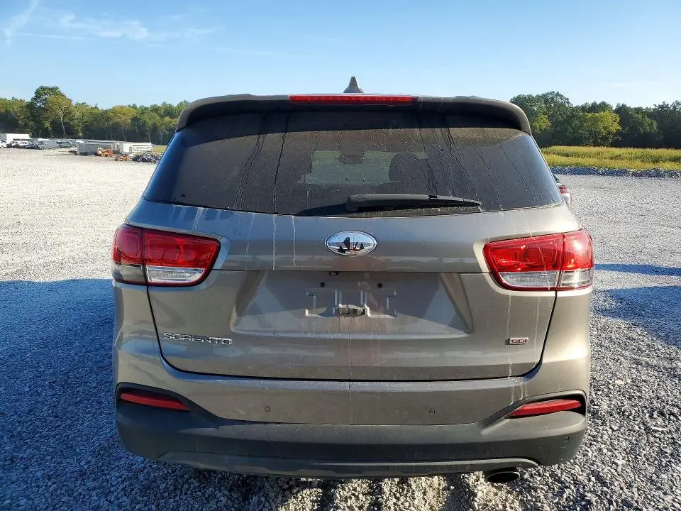 2018 KIA SORENTO LX  