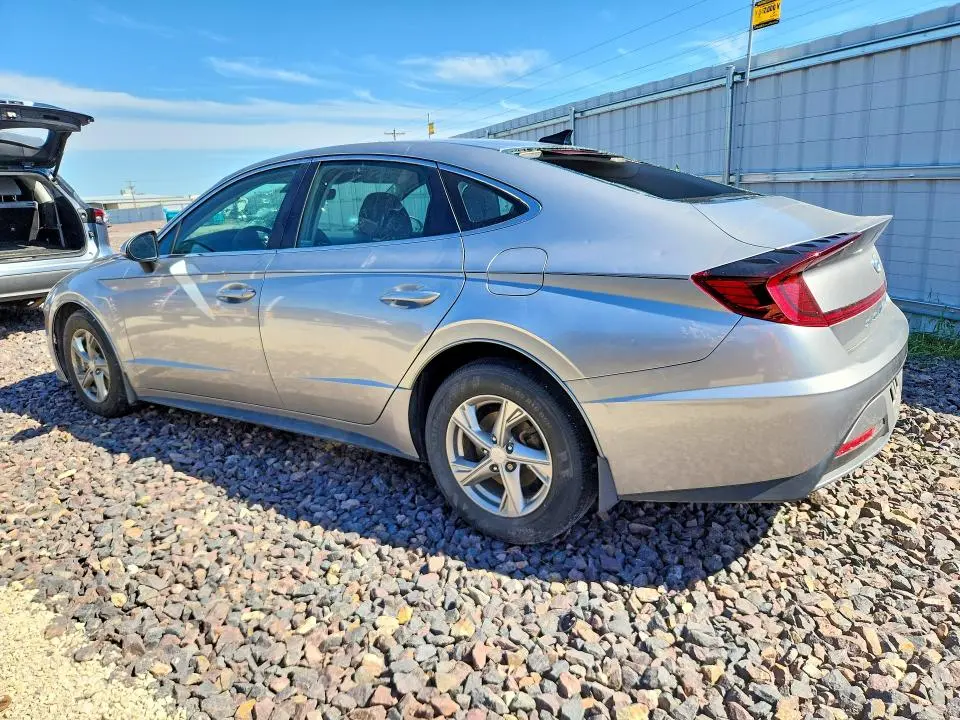 2021 HYUNDAI SONATA SE  