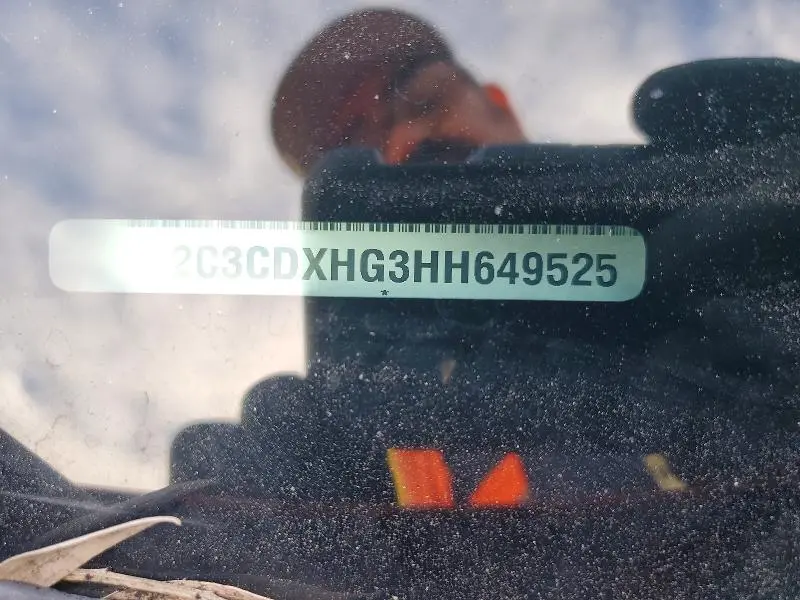 2017 DODGE CHARGER SXT  