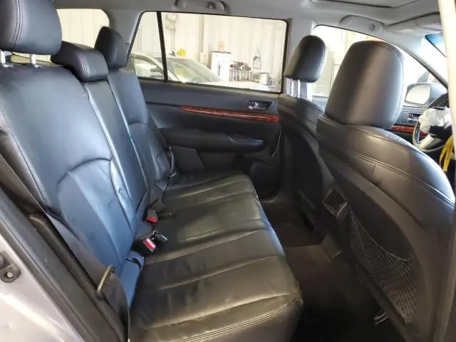 2011 SUBARU OUTBACK 3.6R LIMITED  