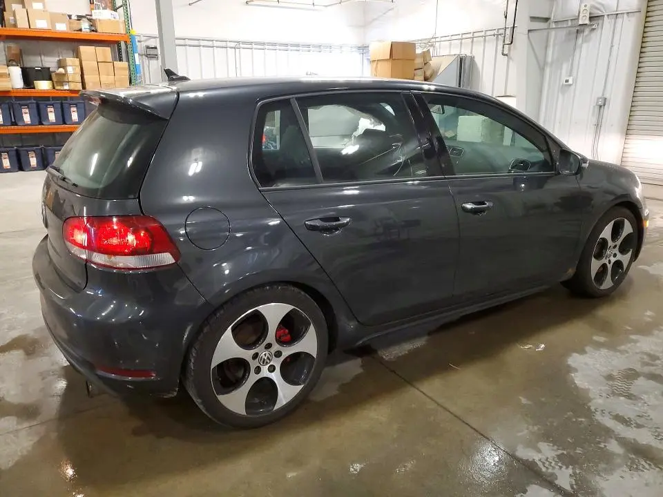 2011 VOLKSWAGEN GTI   
