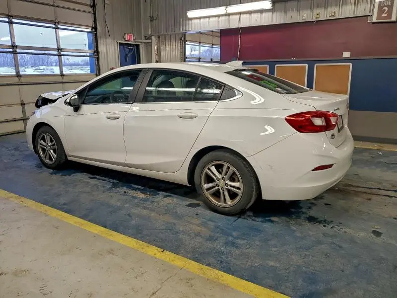 2016 CHEVROLET CRUZE LT  