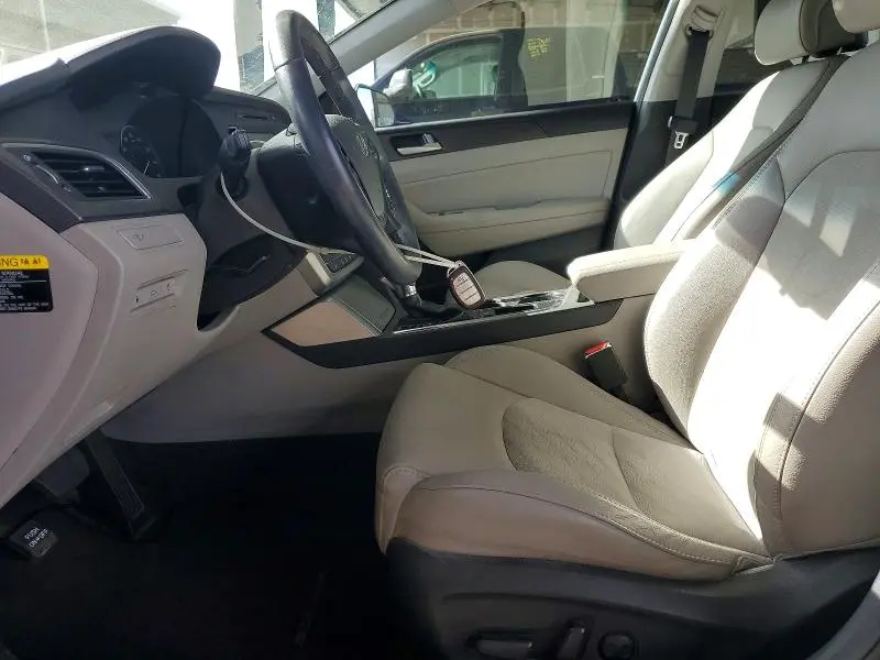 2016 HYUNDAI SONATA SPORT  