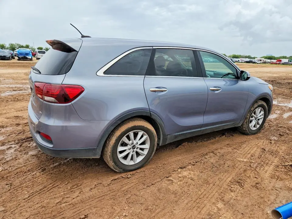 2020 KIA SORENTO S  