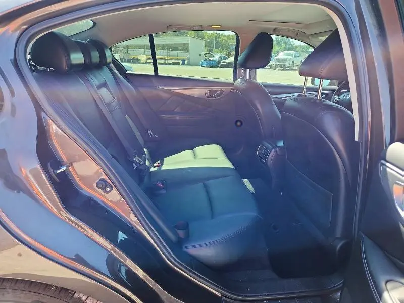 2015 INFINITI Q50 PREMIUM  
