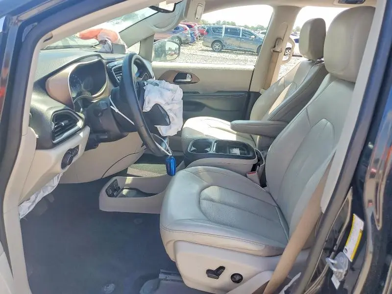 2021 CHRYSLER VOYAGER LXI  