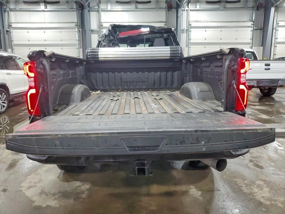 2024 CHEVROLET SILVERADO K3500 HIGH COUNTRY  