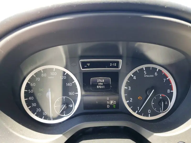 2017 INFINITI QX30 PREMIUM  