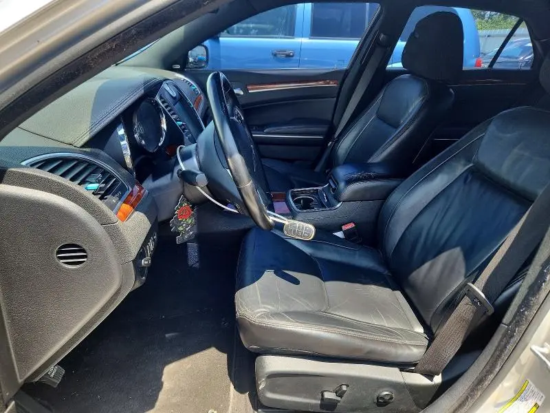 2012 CHRYSLER 300 LIMITED  