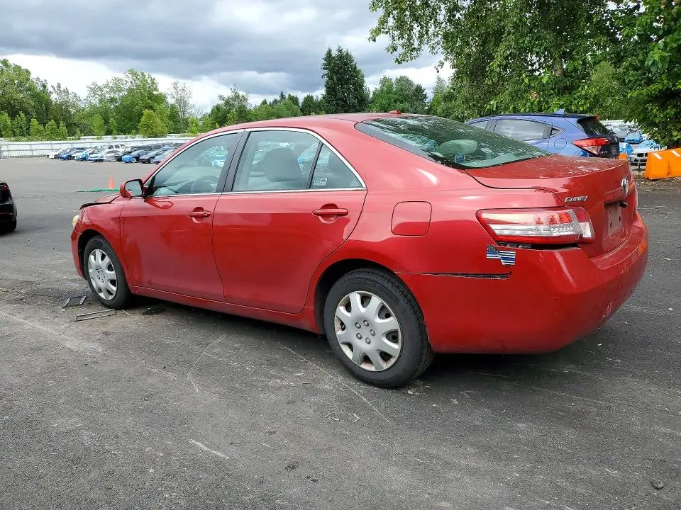 2010 TOYOTA CAMRY LE  