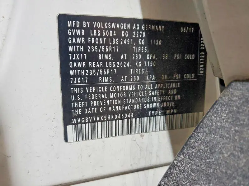 2017 VOLKSWAGEN TIGUAN S  