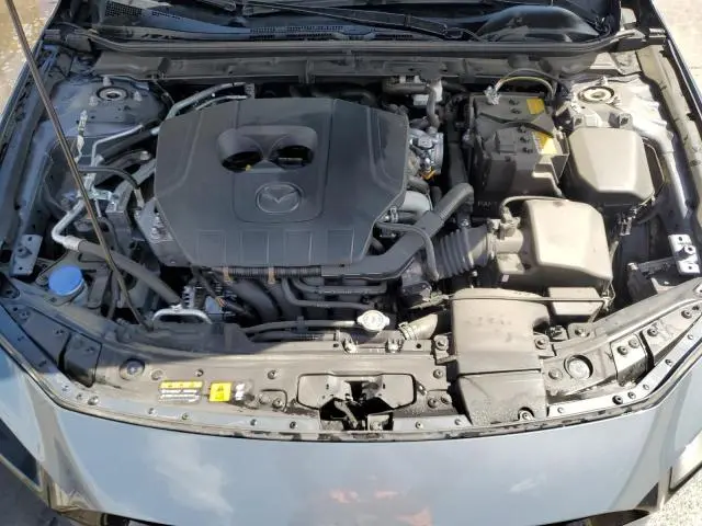 2023 MAZDA 3 PREMIUM  