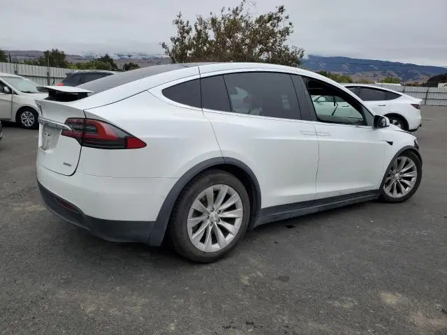 2018 TESLA MODEL X