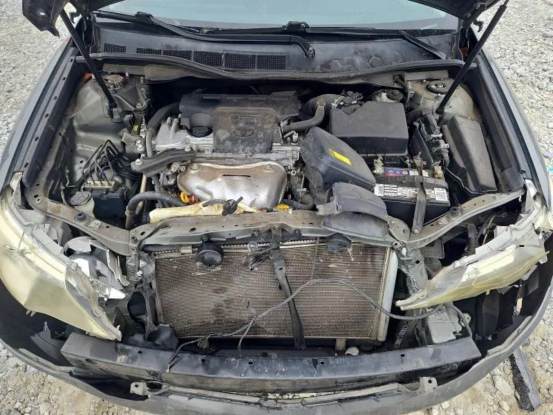 2012 TOYOTA CAMRY XLE  