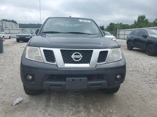 2013 NISSAN FRONTIER SV  