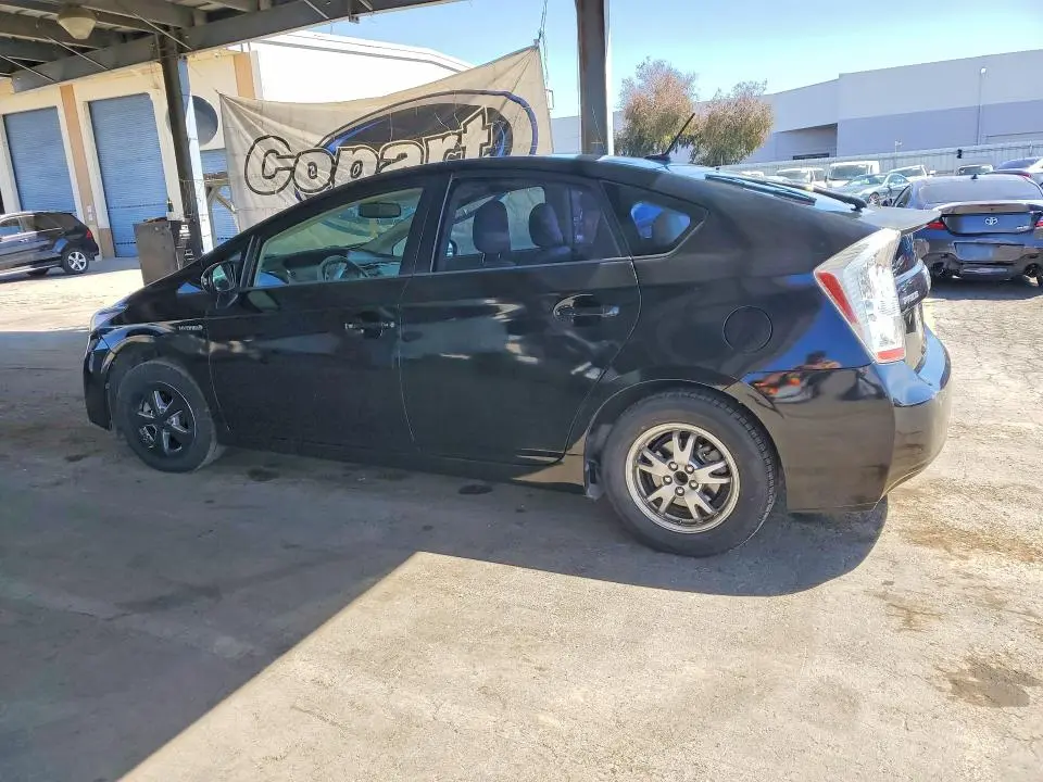 2010 TOYOTA PRIUS IV  