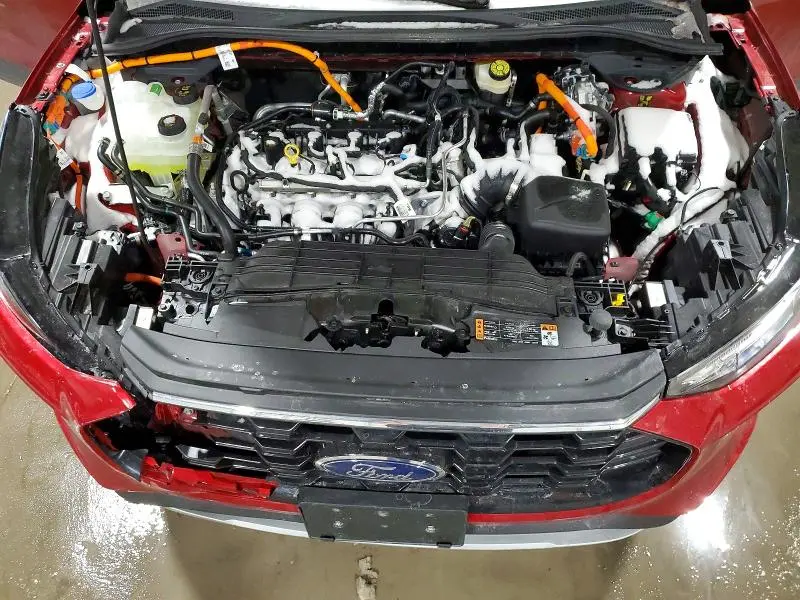 2025 FORD ESCAPE ST LINE SELECT  