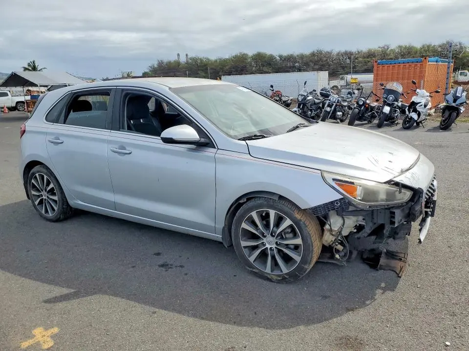 2018 HYUNDAI ELANTRA GT BASE  