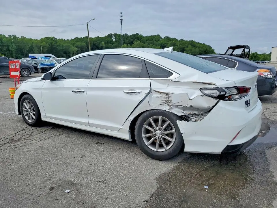 2019 HYUNDAI SONATA SE  