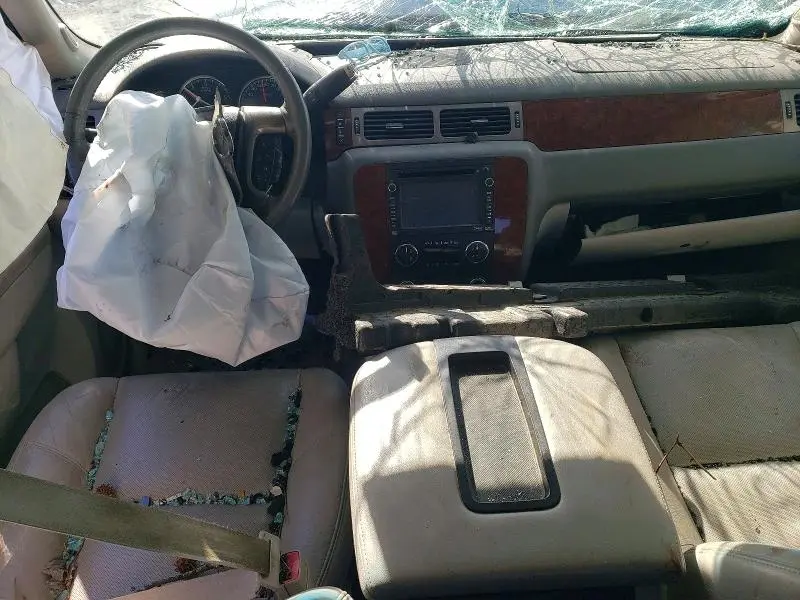 2013 CHEVROLET AVALANCHE LTZ  