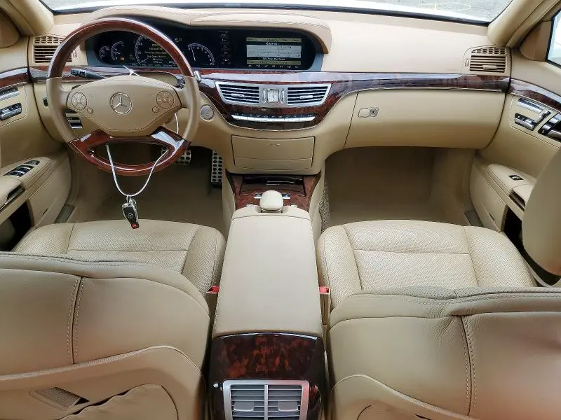 2010 MERCEDES-BENZ S 550  
