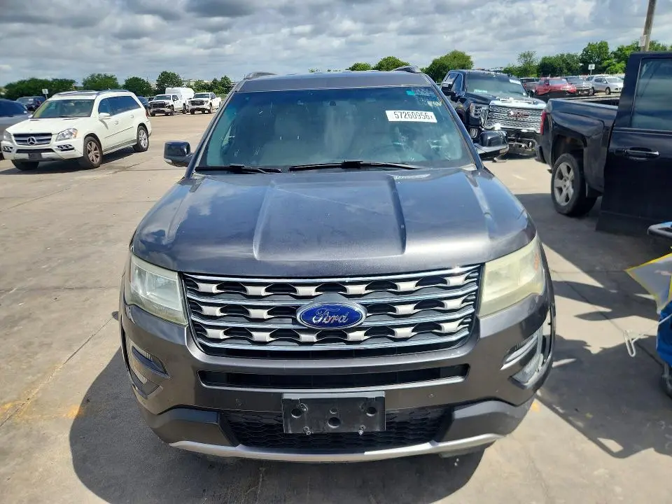 2016 FORD EXPLORER XLT  