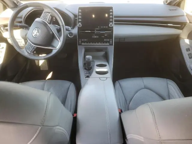 2019 TOYOTA AVALON XLE  