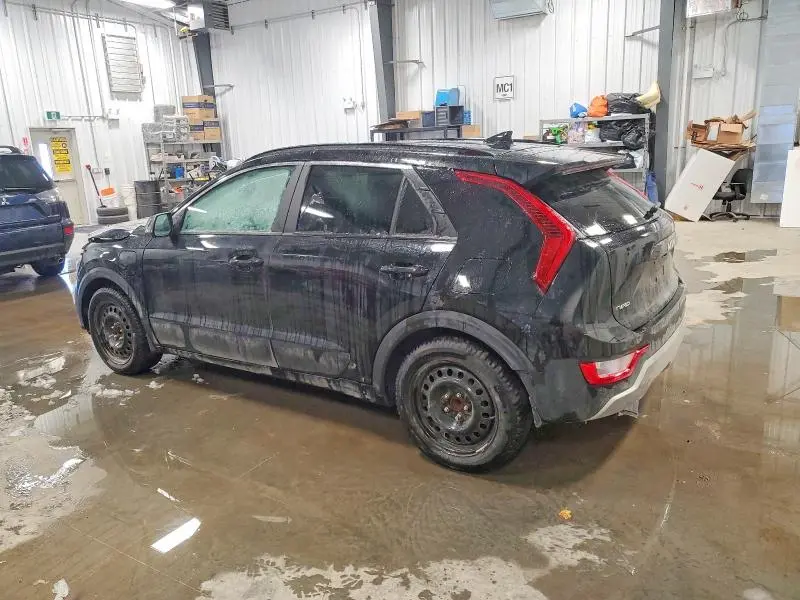 2023 KIA NIRO EX  