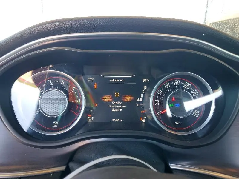 2015 DODGE CHALLENGER SXT  