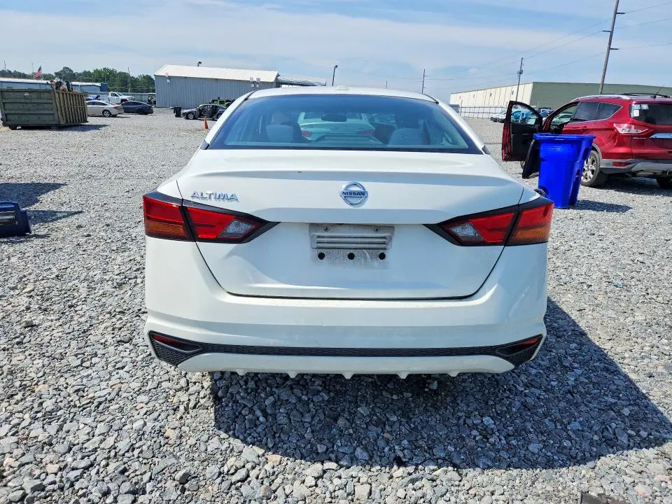 2020 NISSAN ALTIMA S  