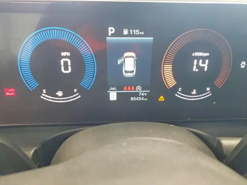 2025 HYUNDAI TUCSON SEL  