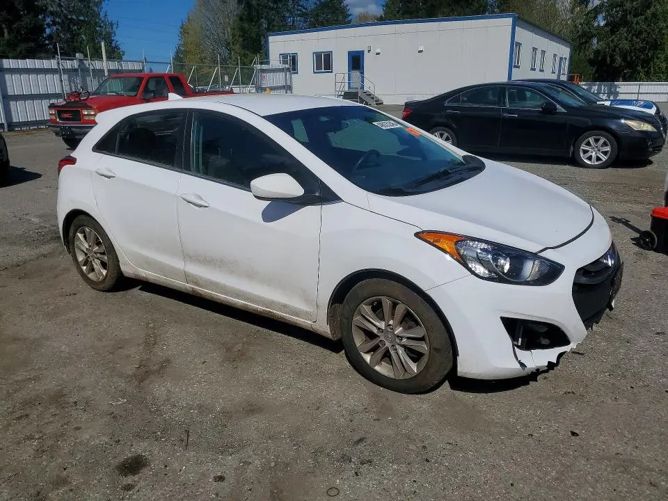 2013 HYUNDAI ELANTRA GT BASE  