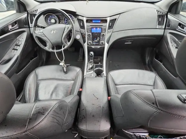 2013 HYUNDAI SONATA SE  