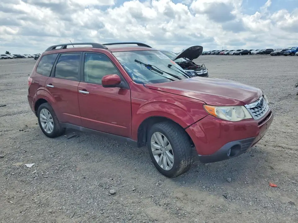 2013 SUBARU FORESTER 2.5X PREMIUM  