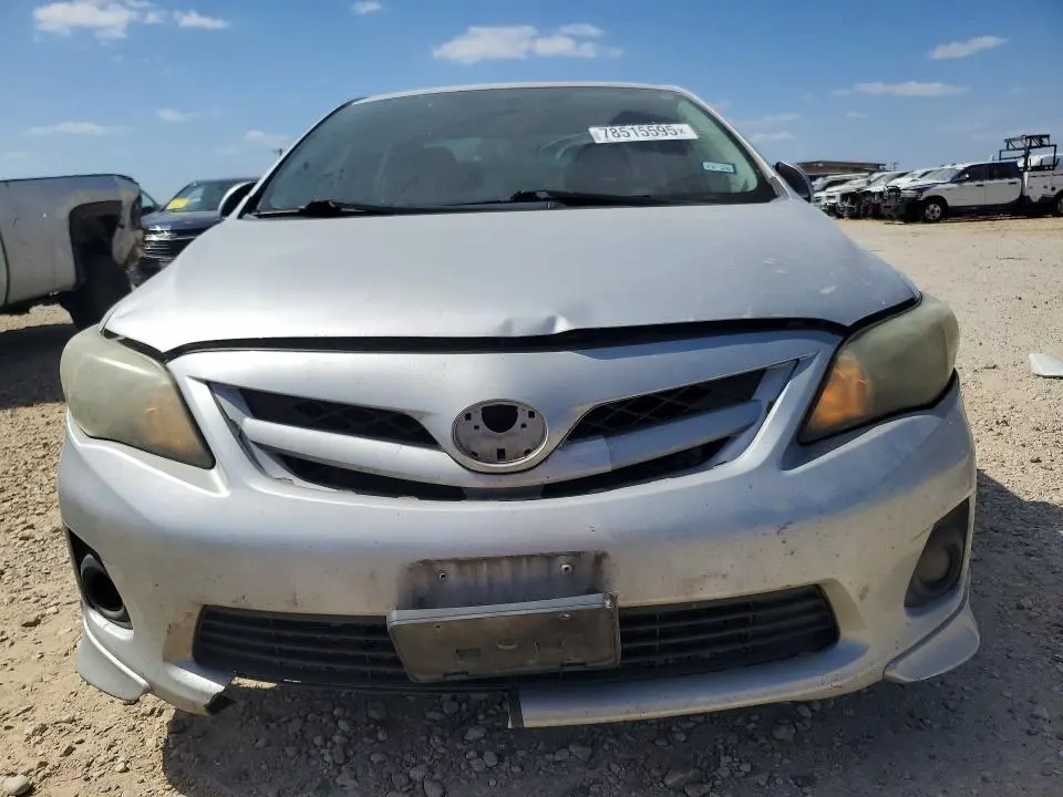 2013 TOYOTA COROLLA S  