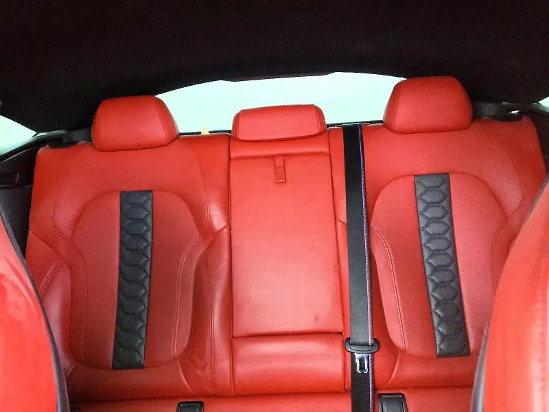2021 BMW X6 M  