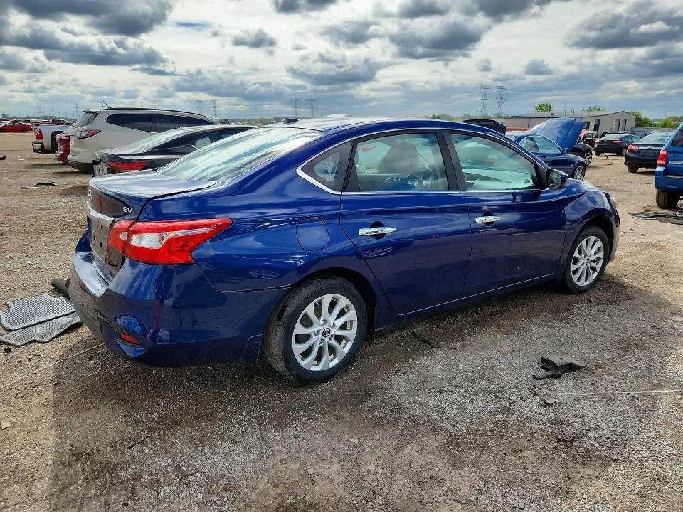 2016 NISSAN SENTRA SV  