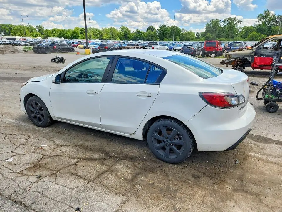 2010 MAZDA 3   