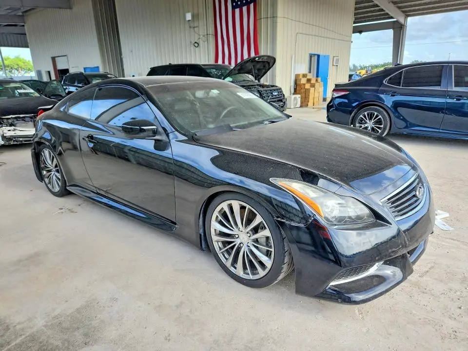 2011 INFINITI G37 BASE/SPORT  