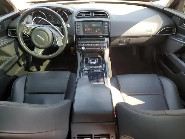 2018 JAGUAR XE   
